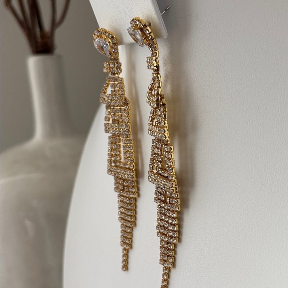 Couture Gems Goldtone chandelier,clear rhinestones, post, dressy,event - Picture 3 of 4